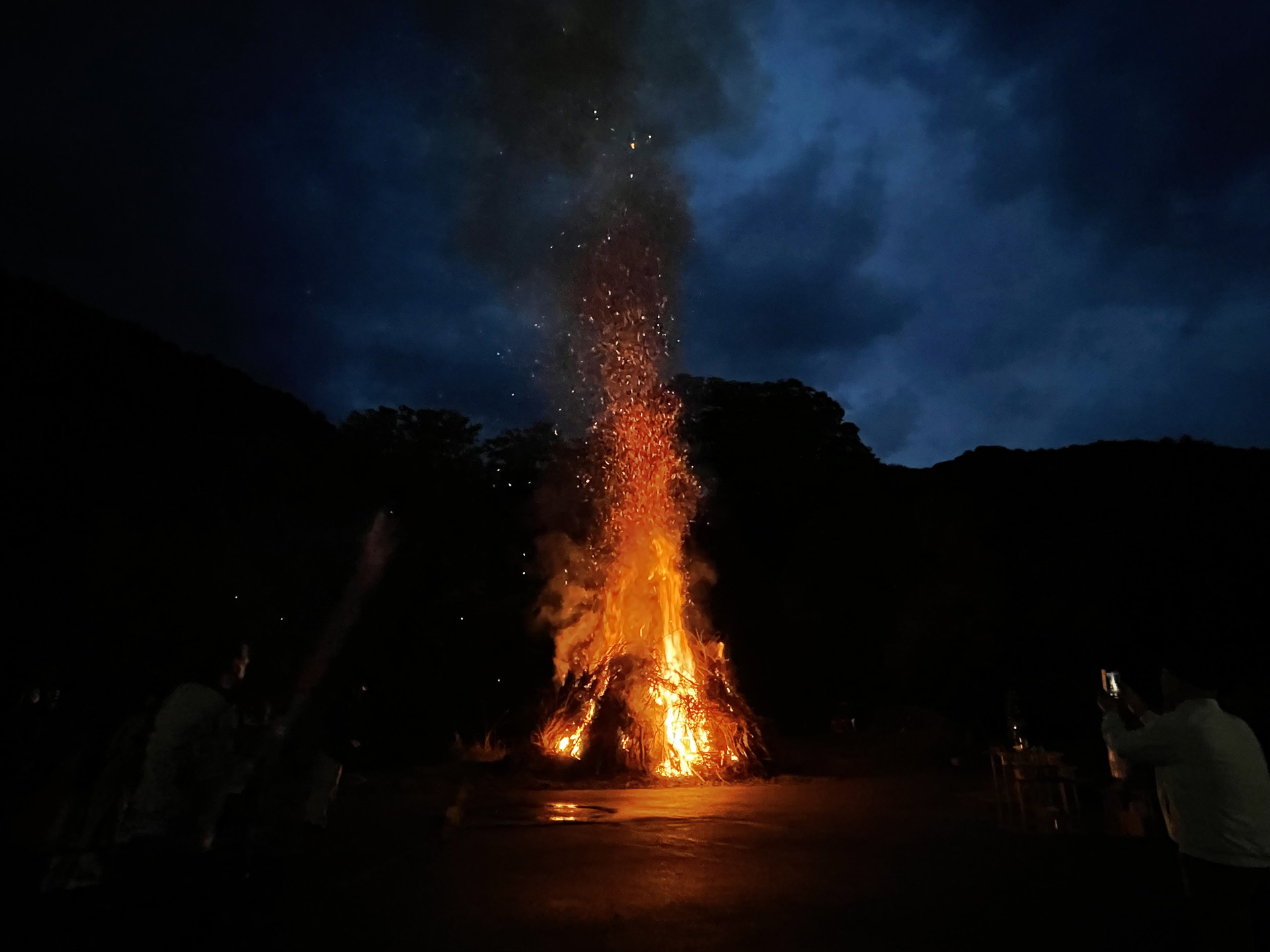 山梨県 火祭り