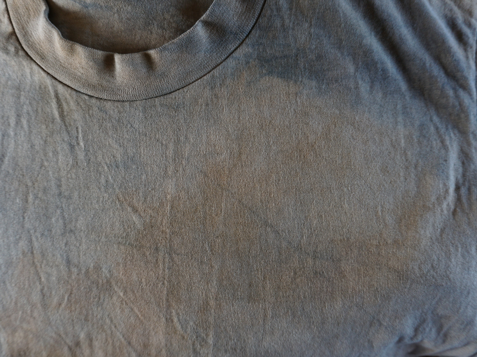 ニュートラル タイダイ neutral tiedye