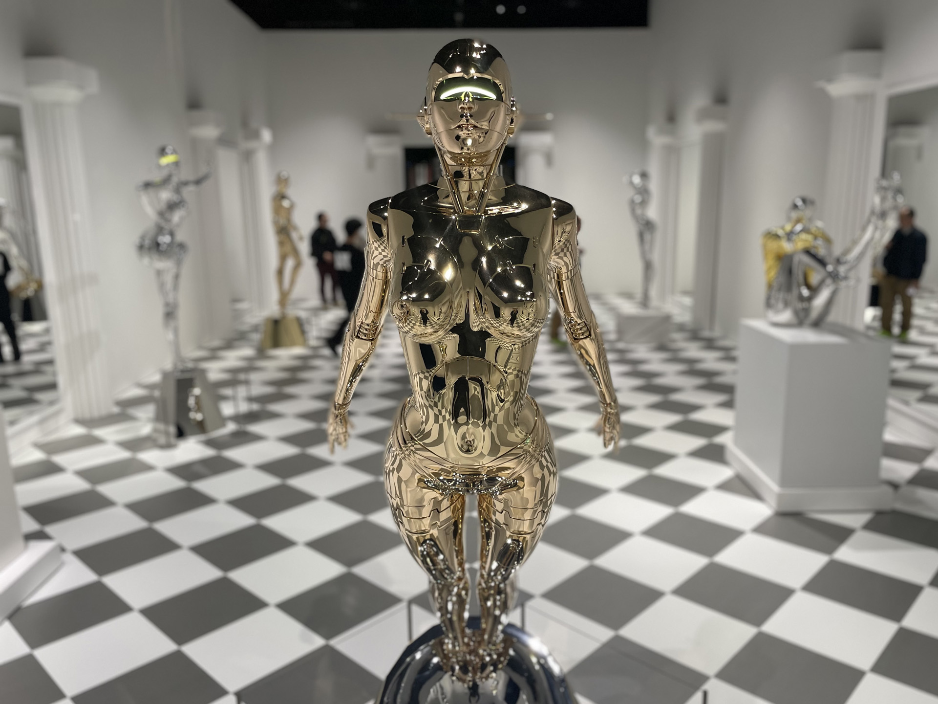 空山基 HAJIMESORAYAMA SORAYAMA光・透明・反射TOKYO