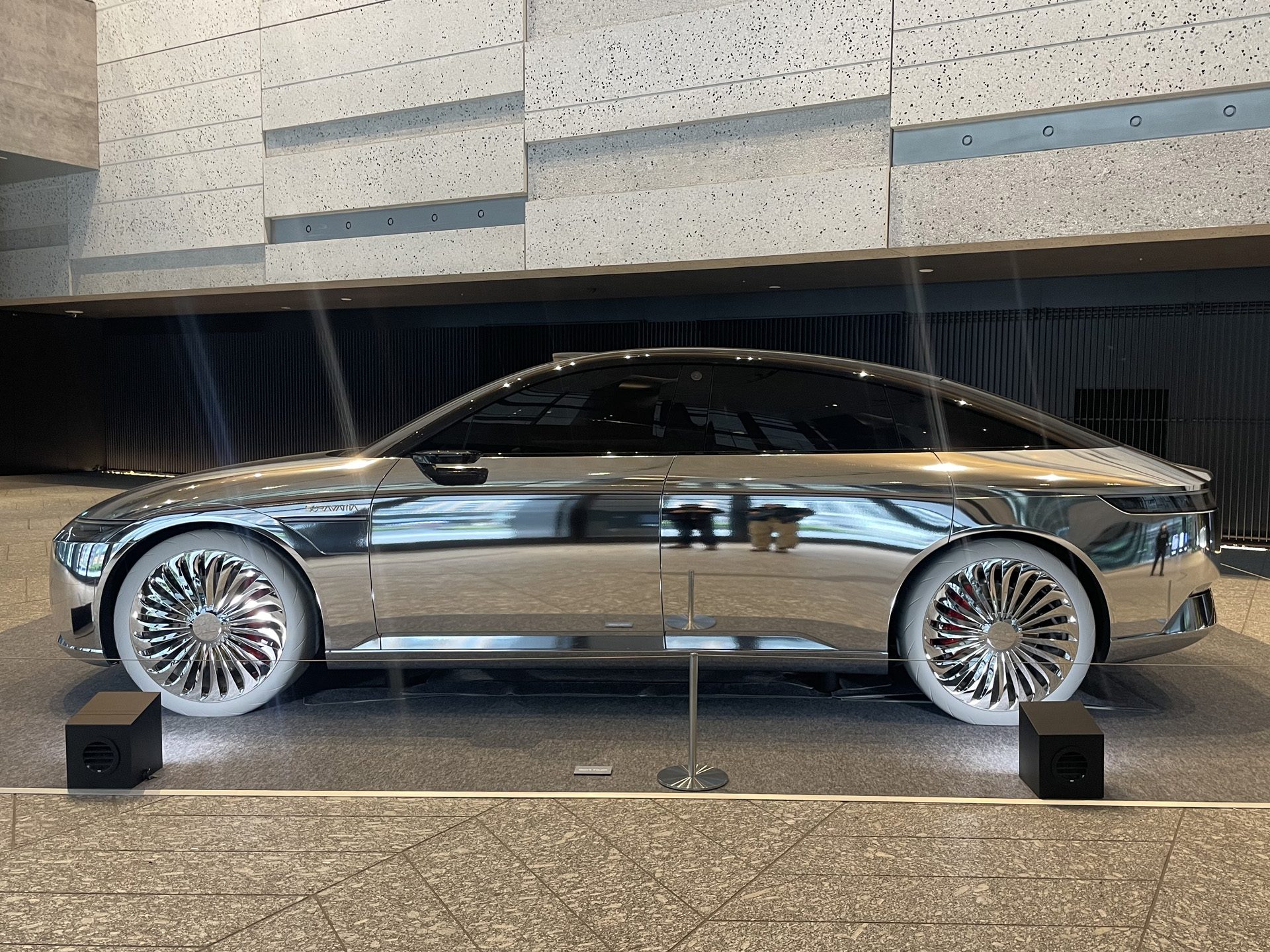 空山基 HAJIMESORAYAMA SORAYAMA光・透明・反射TOKYO