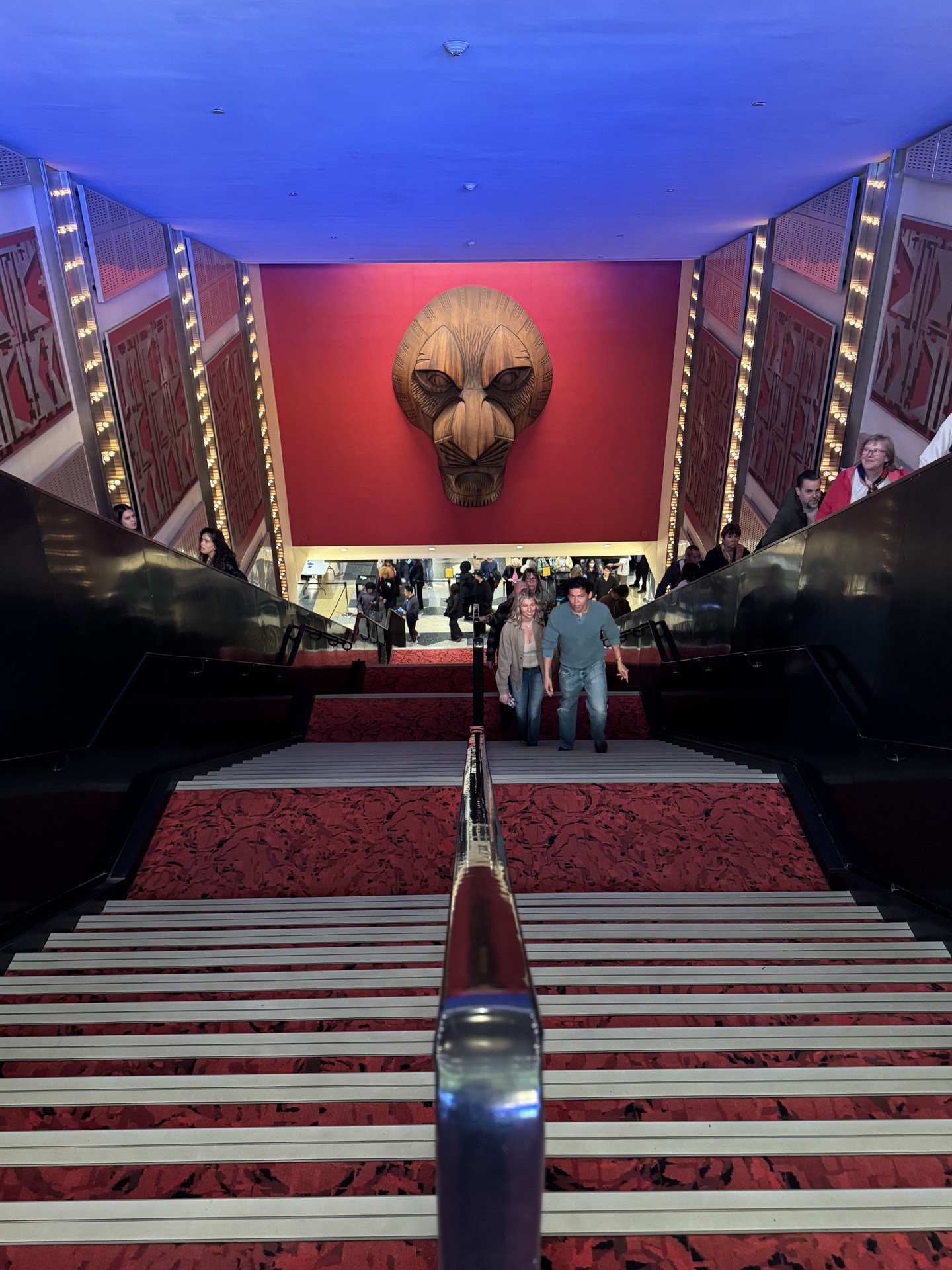 ライオンキング ブロードウェイ ニューヨーク マンハッタン lionking Broadway newyork manhattan