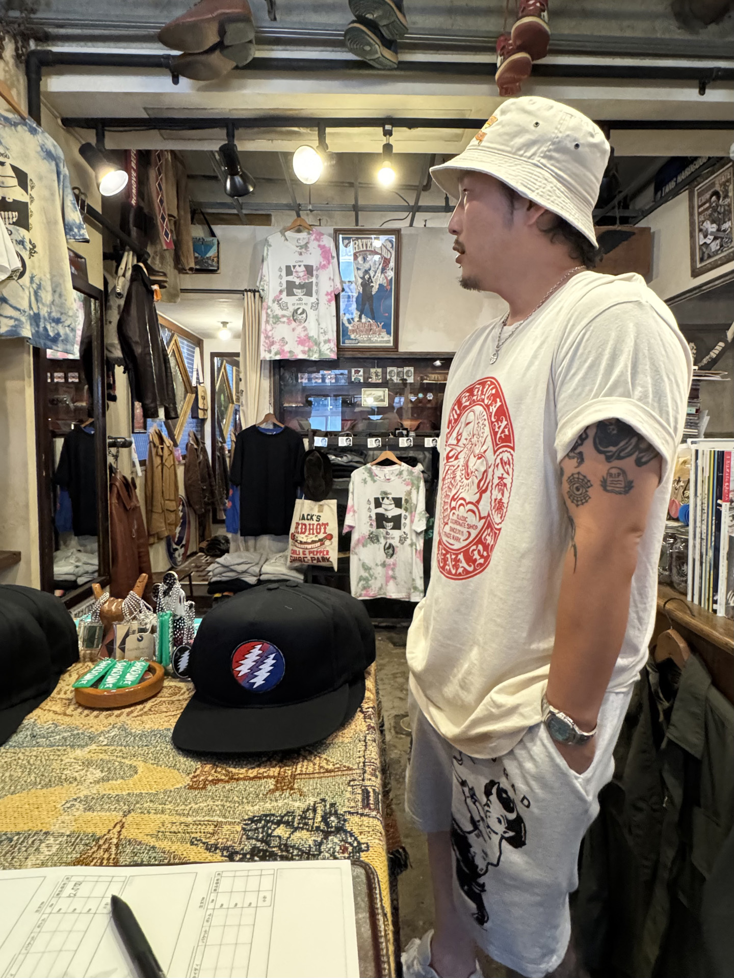 ニュートラル シェイクダウントレーディング ステンシルTシャツ タイダイ neutral shakedowntrading stencil tiedye