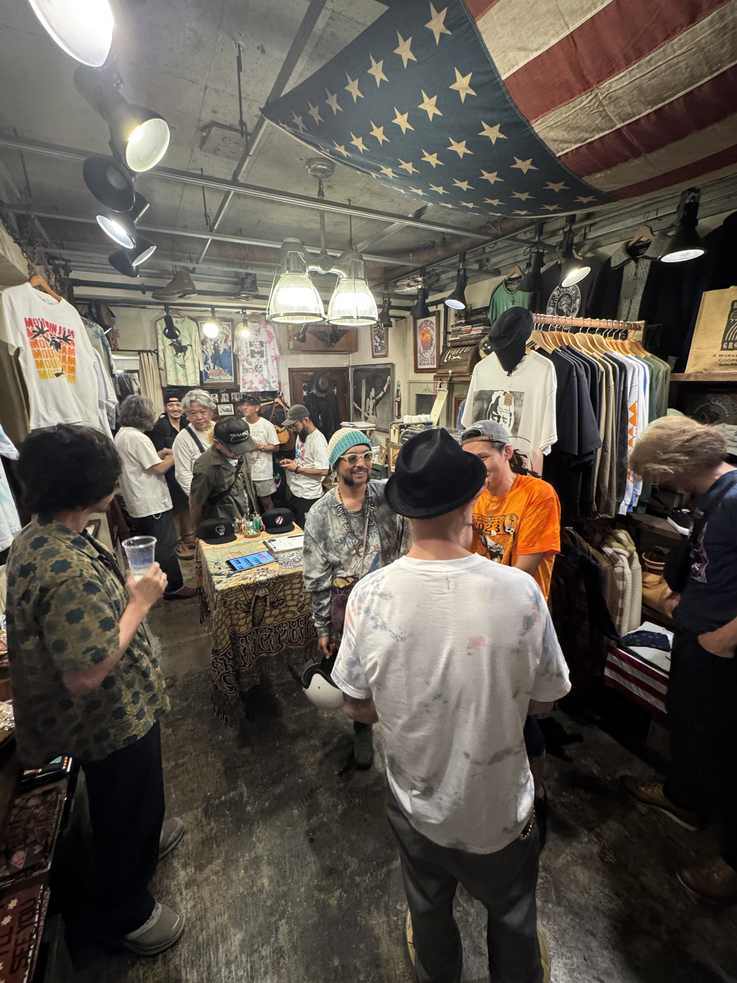 ニュートラル シェイクダウントレーディング ステンシルTシャツ タイダイ neutral shakedowntrading stencil tiedye