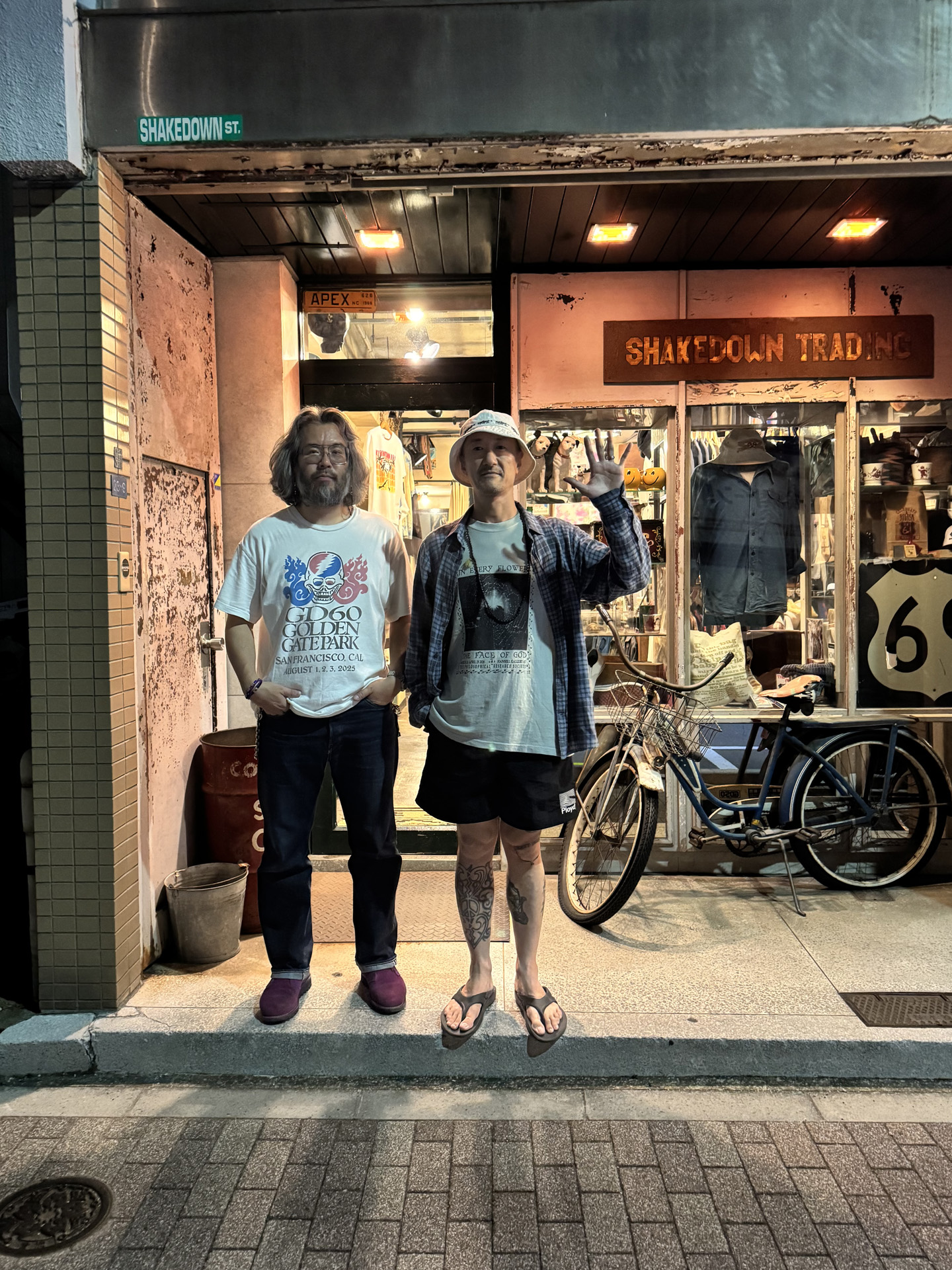 ニュートラル シェイクダウントレーディング ステンシルTシャツ タイダイ neutral shakedowntrading stencil tiedye