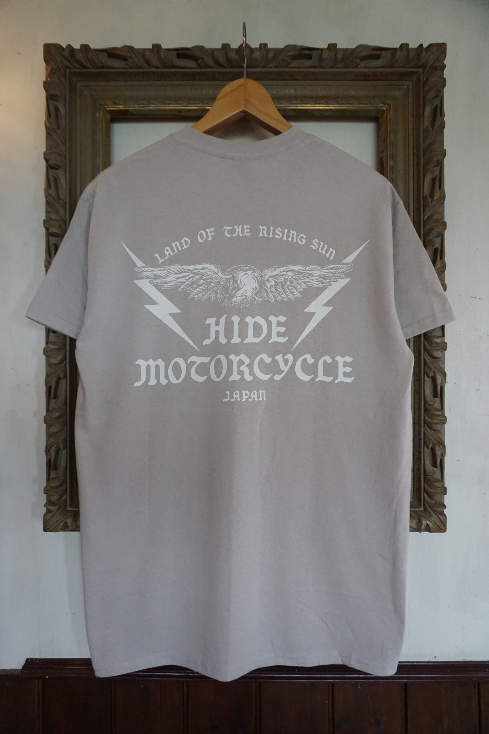 ニュートラル ヒデモーターサイクル neutral hidemortorcycle Tシャツ