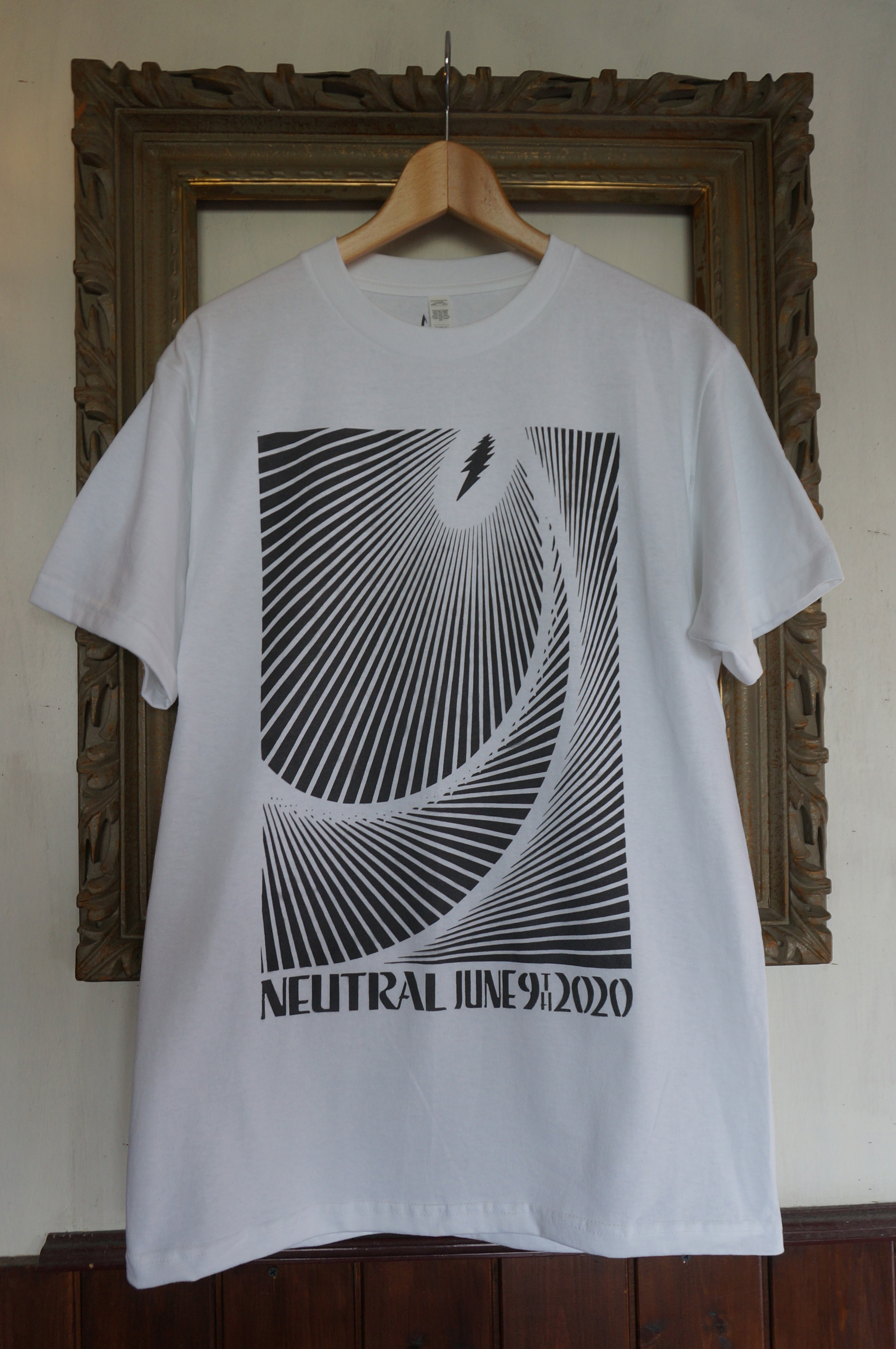 NEUTRAL ニュートラル 9tn anniversary 9周年 stencil ステンシルTシャツ