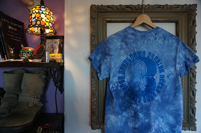 neutral（ニュートラル）が作成した上野SHAKEDOWN TRADING（シェイクダウントレーディング）の3周年タイダイstencil t-shirt（ステンシル Tシャツ）の画像