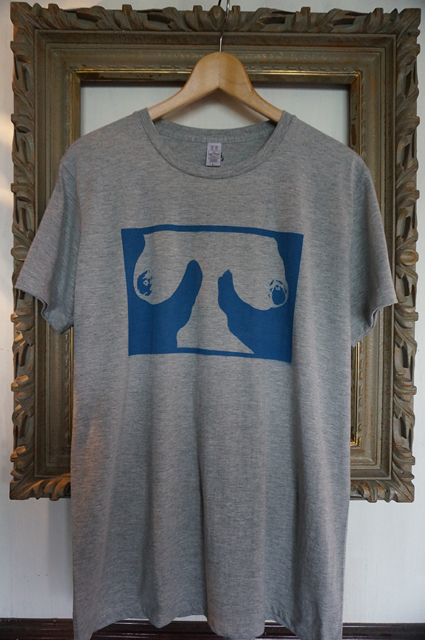 neutral（ニュートラル）のstencil t-shirt（ステンシルTシャツ）の画像